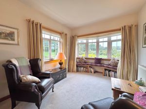 Photo 16- click for photo gallery